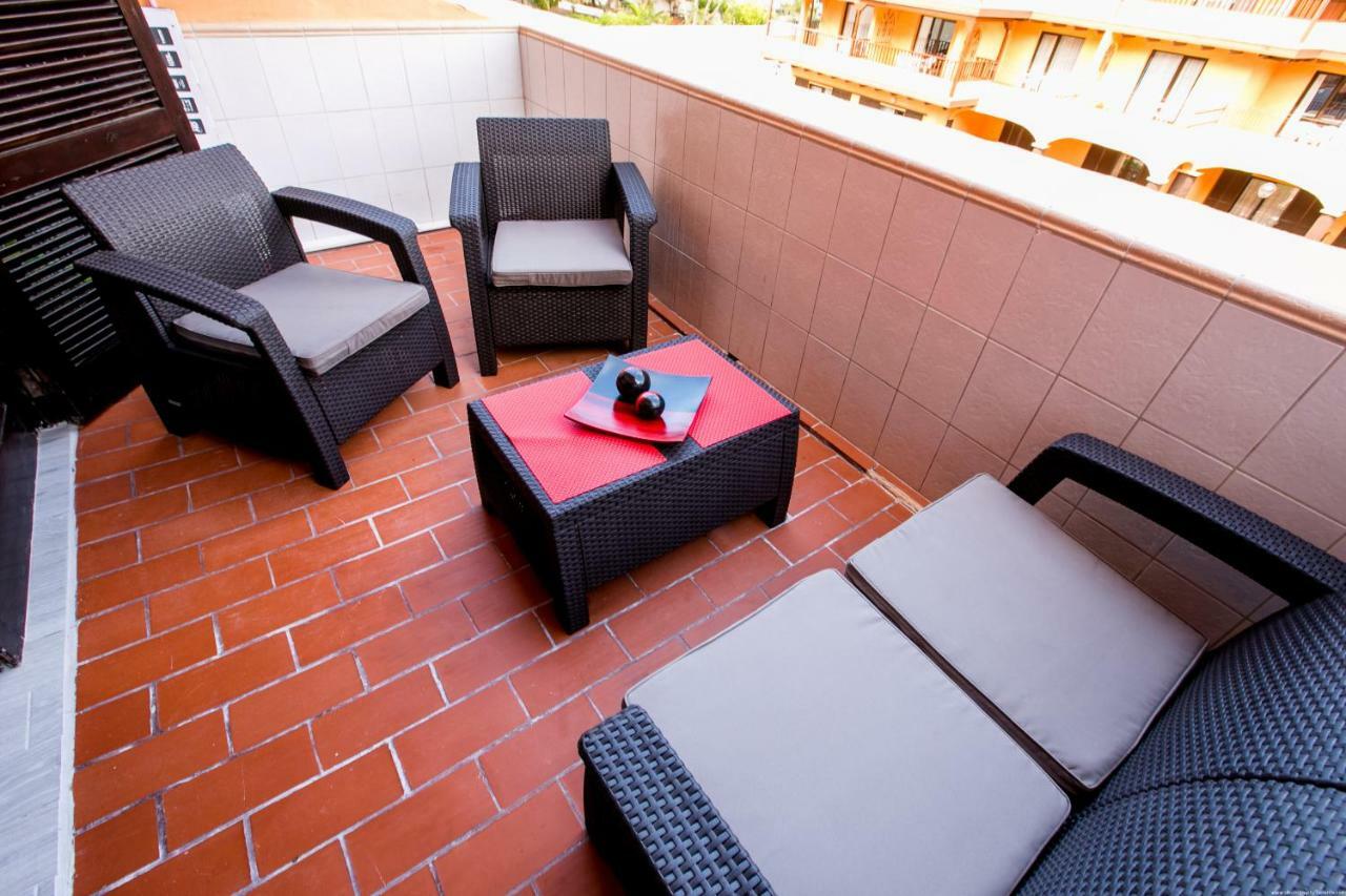 לוס כריסטיאנוס Spacious & Stylish Apartment Los Cristianos מראה חיצוני תמונה