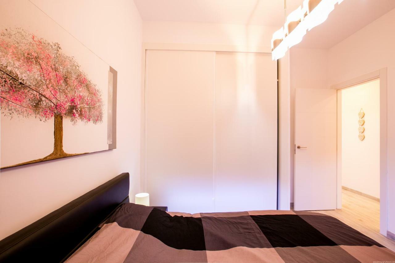 לוס כריסטיאנוס Spacious & Stylish Apartment Los Cristianos מראה חיצוני תמונה